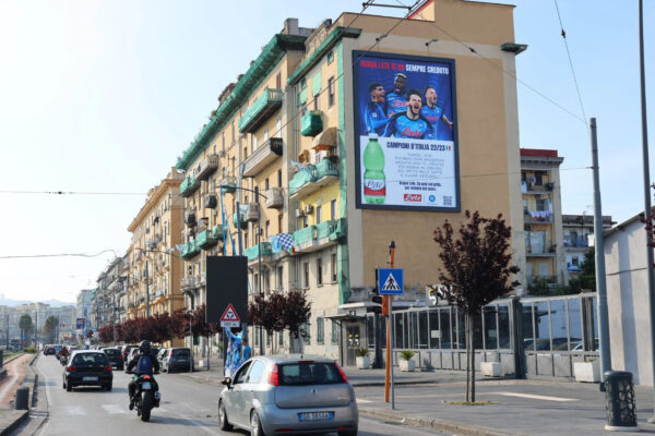 Via Reggia di Portici direz. centro, mt. 7x10